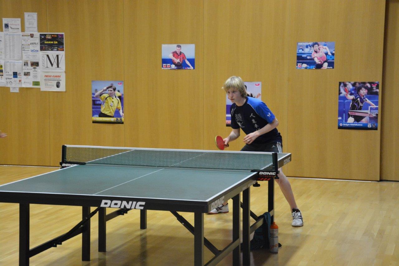 Florian GATIGNON - Joueur méritant janvier 2015 club de tennis de table Châtelaine